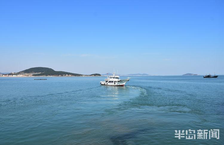 未来海上力量揭秘，作战艇虎鲸全球首次公开亮相，澳门彩票新篇章开启