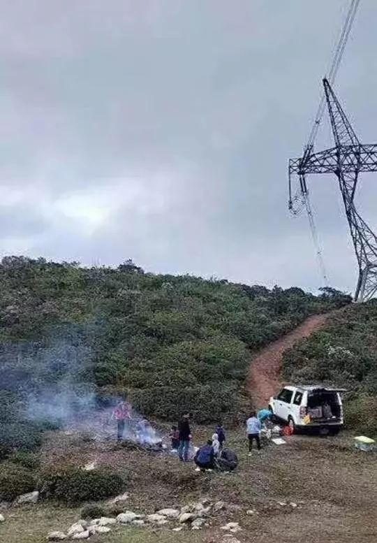 目击者视角下的震撼，大牯牛山纵火事件与澳门彩票背后的故事